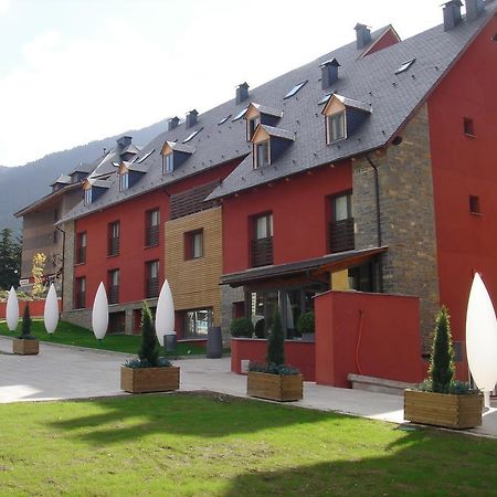 Nubahotel Vielha Exterior foto